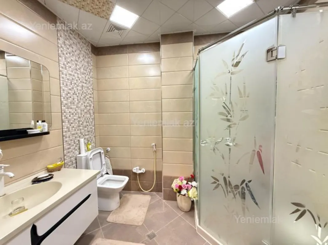 Satılır 2 otaqlı yeni tikili 86 m²