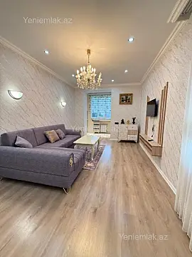 Satılır 2 otaqlı köhnə tikili 50 m²
