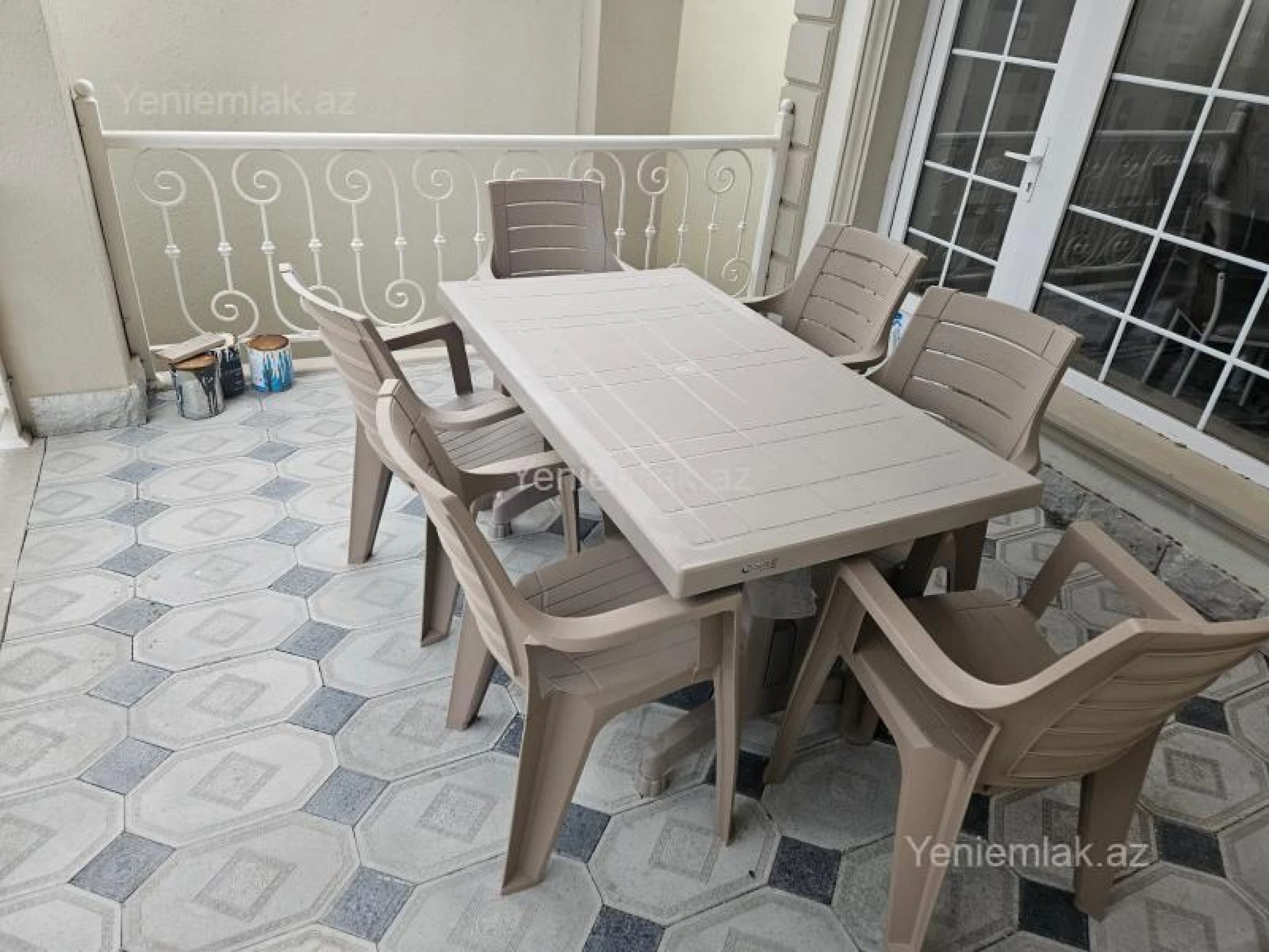 Satılır 4 otaqlı həyət evi 250 m²