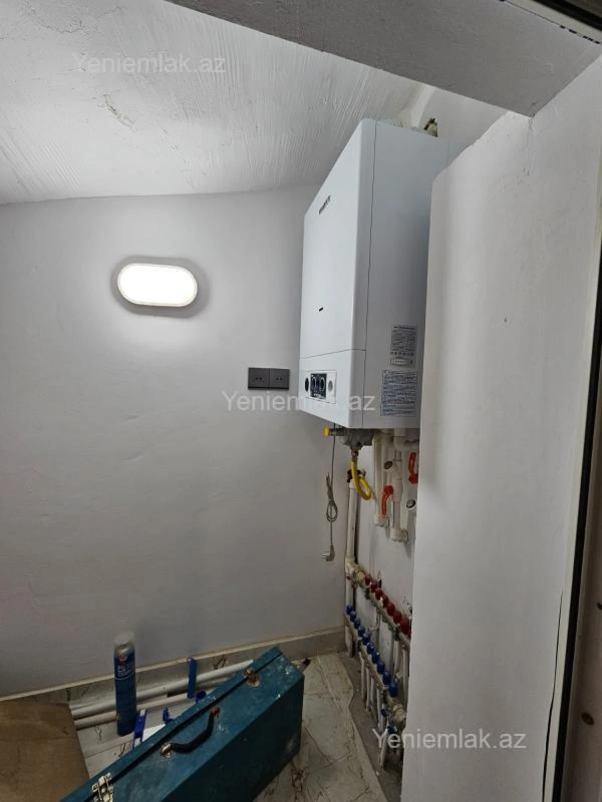 Satılır 4 otaqlı həyət evi 250 m²