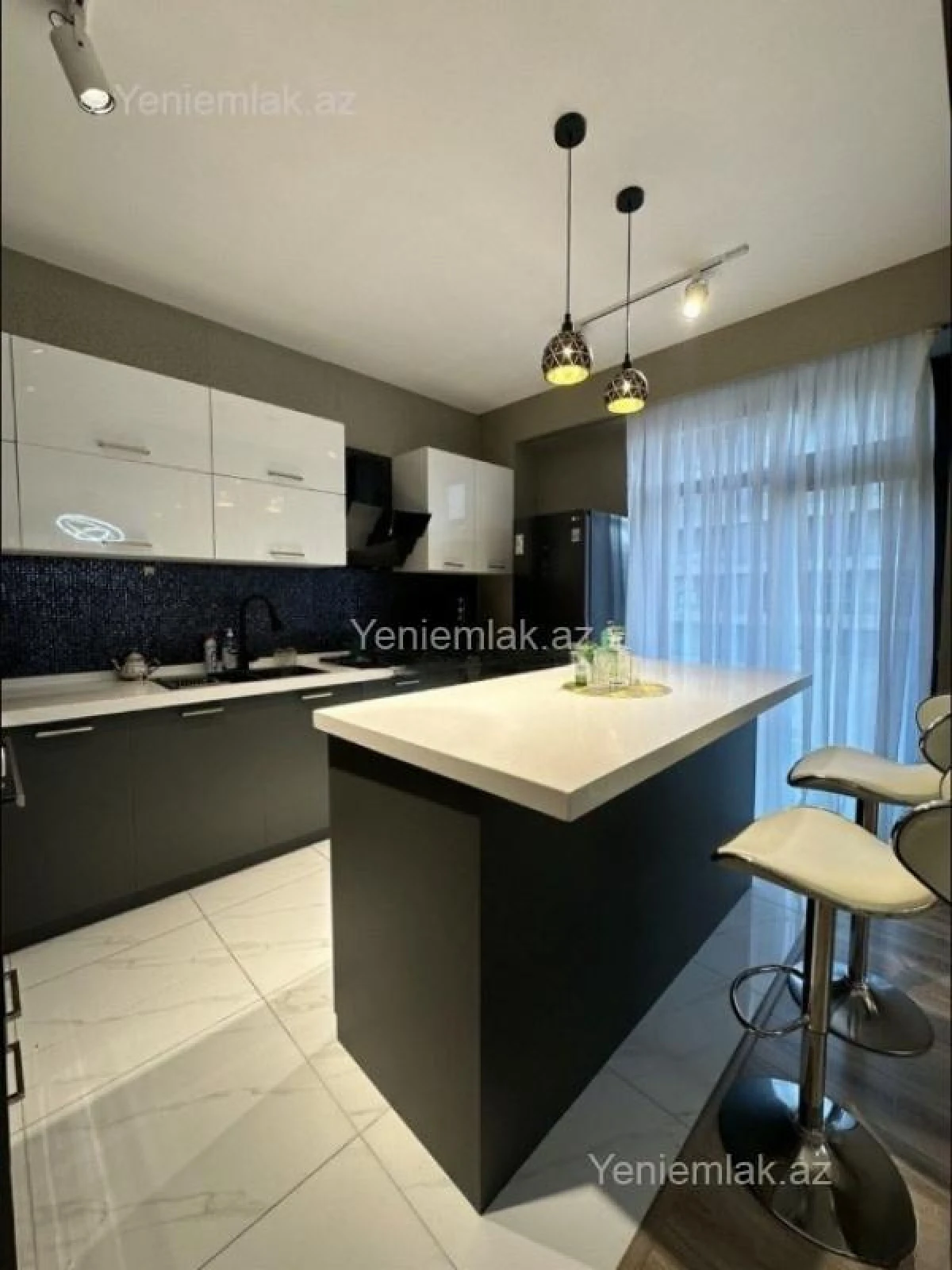 Satılır 3 otaqlı yeni tikili 148 m²