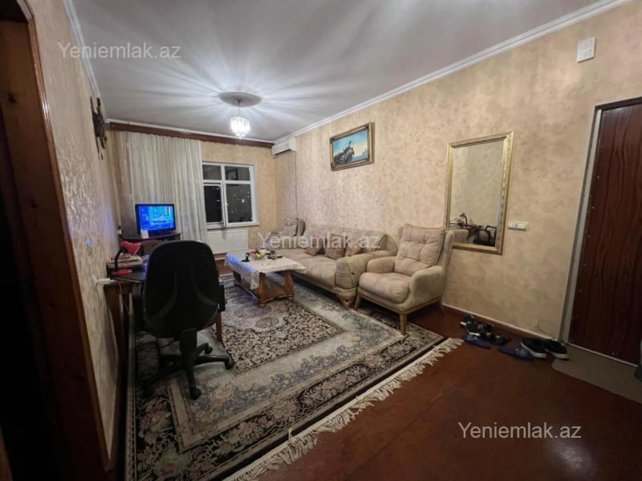 Satılır 4 otaqlı köhnə tikili 100 m²