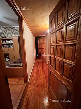 Satılır 4 otaqlı köhnə tikili 100 m²
