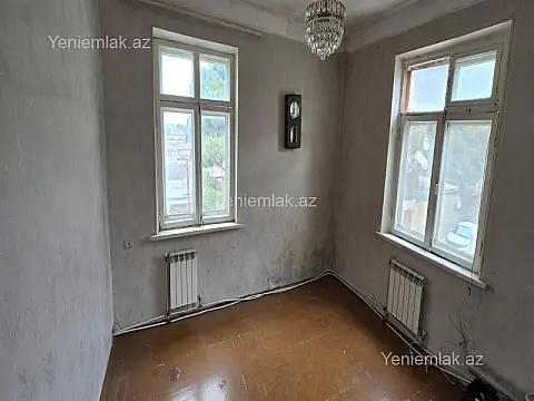 Satılır 2 otaqlı köhnə tikili 60 m² — Bakı, Binəqədi 2 otaq 60.00 m²
