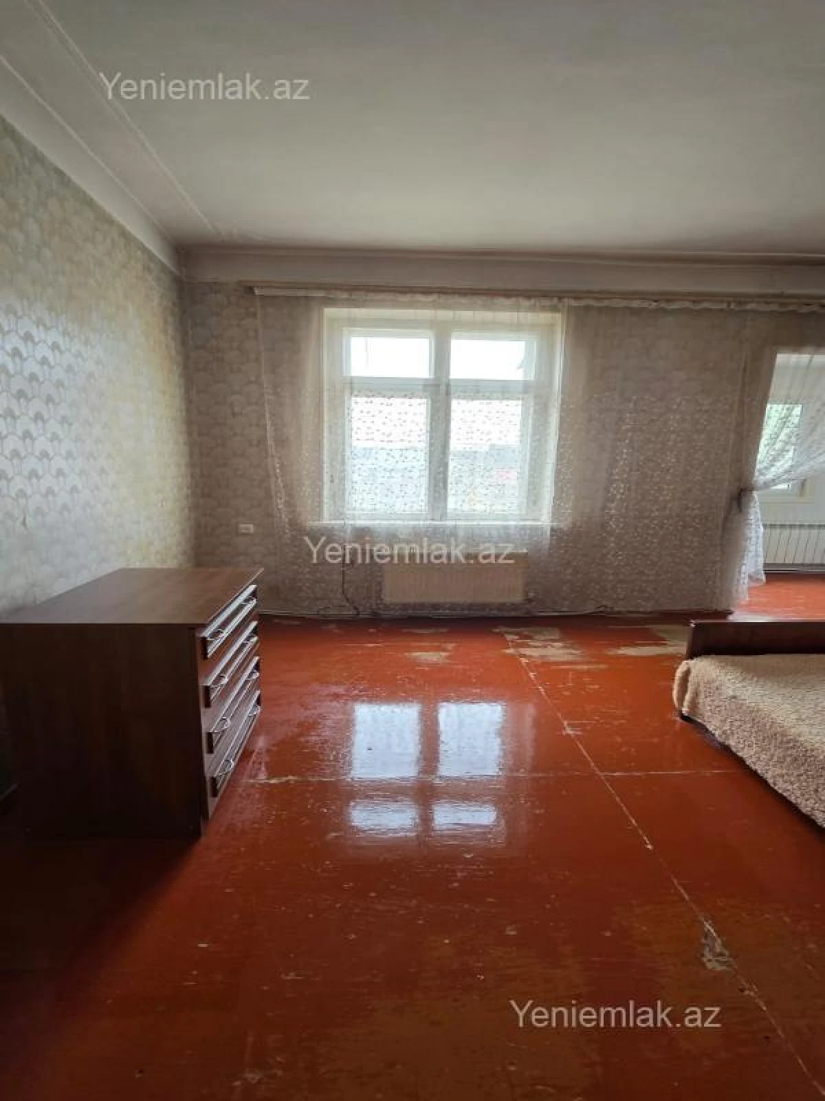 Satılır 2 otaqlı köhnə tikili 60 m²