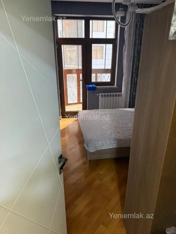 Satılır 2 otaqlı yeni tikili 60 m²