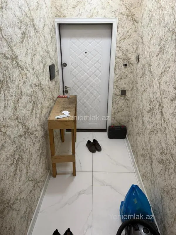 Satılır 2 otaqlı yeni tikili 60 m²