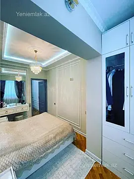 Satılır 2 otaqlı köhnə tikili 62 m²