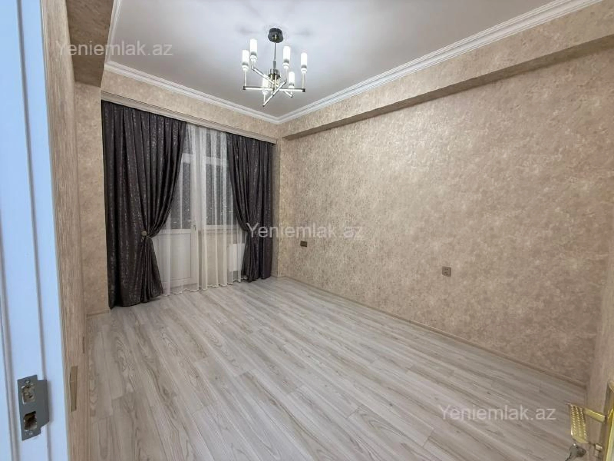 Satılır 3 otaqlı yeni tikili 90 m²