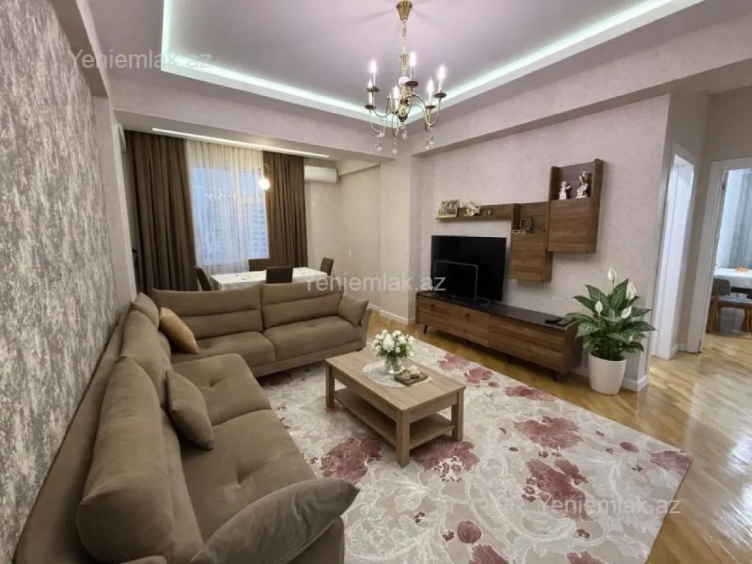 Satılır 3 otaqlı yeni tikili 90 m²