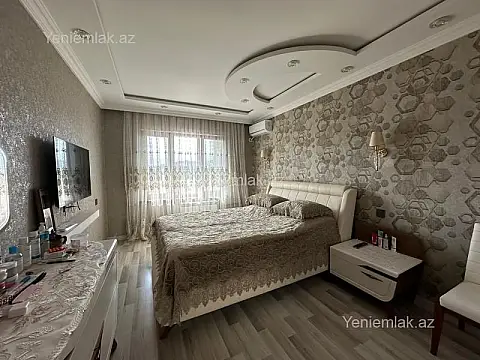 Satılır 3 otaqlı köhnə tikili 90 m²