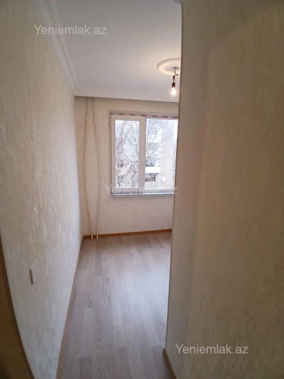 Satılır 2 otaqlı köhnə tikili 48 m²