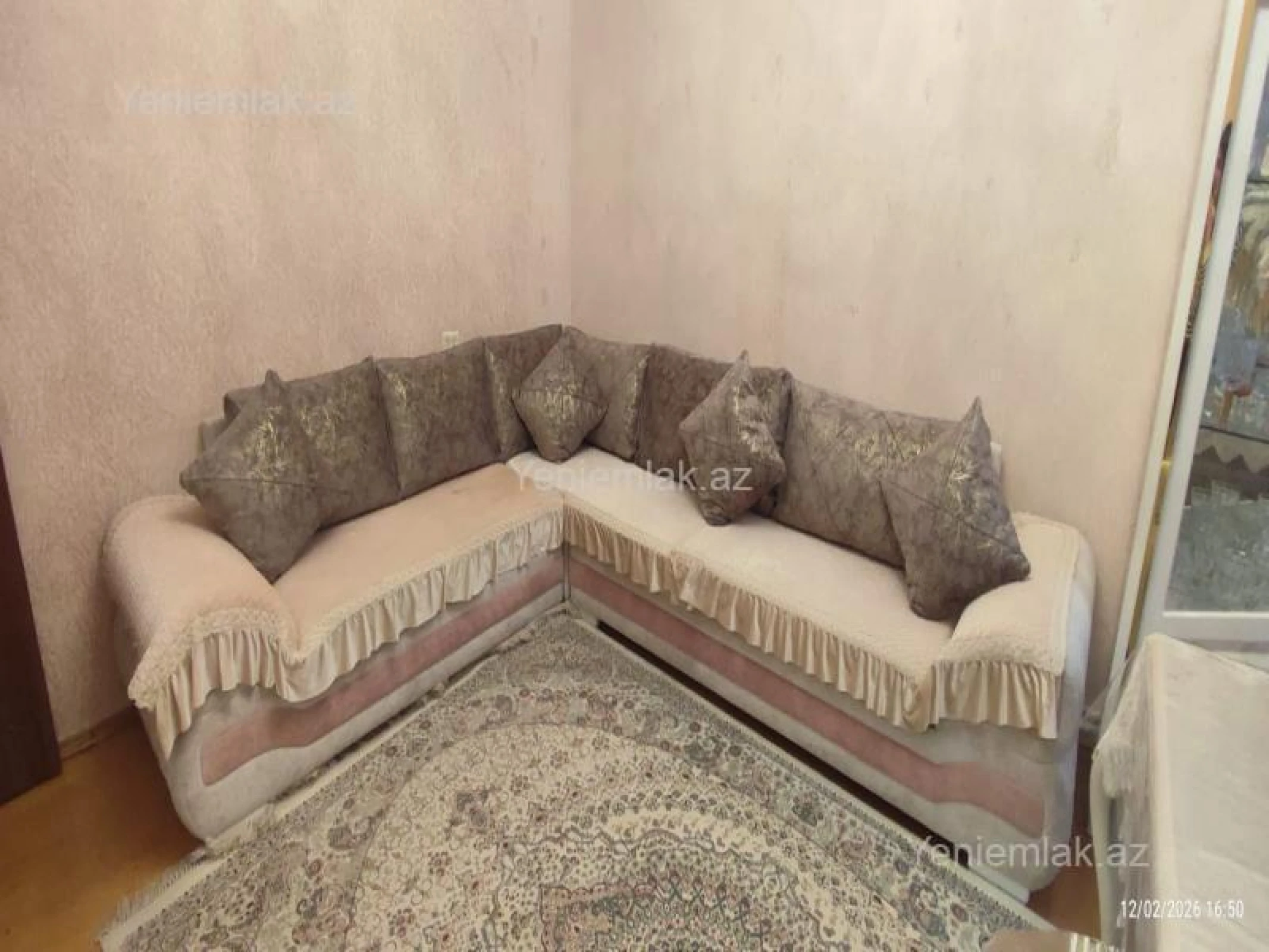 Satılır 2 otaqlı köhnə tikili 58 m²