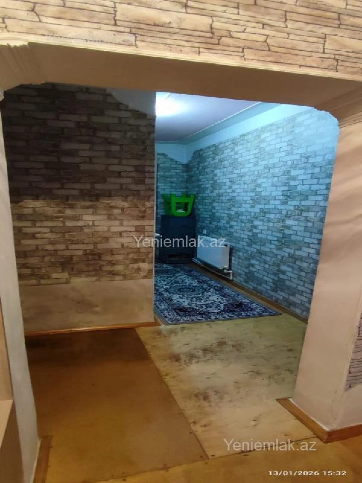 Satılır 2 otaqlı köhnə tikili 58 m²
