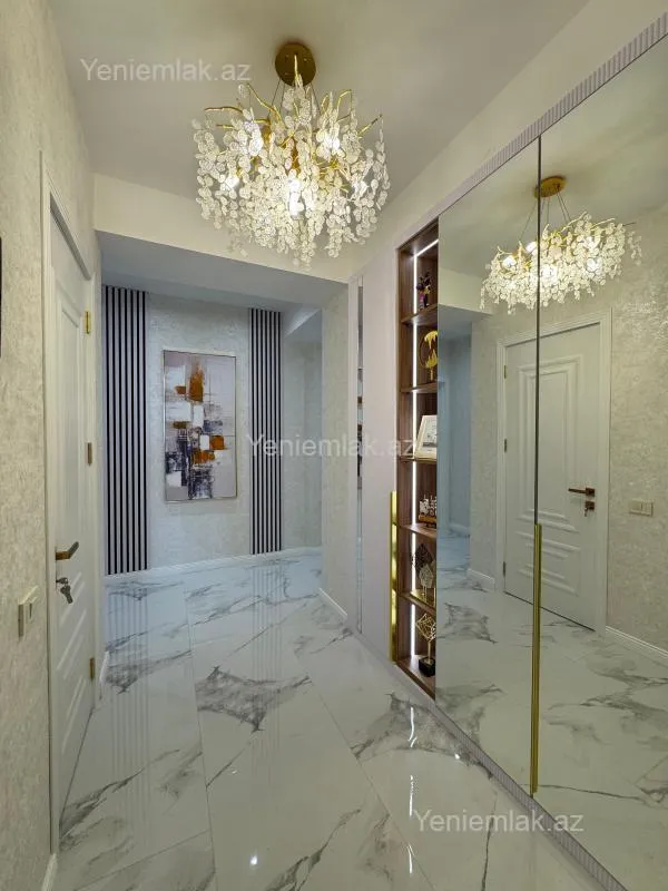 Satılır 4 otaqlı yeni tikili 110 m²