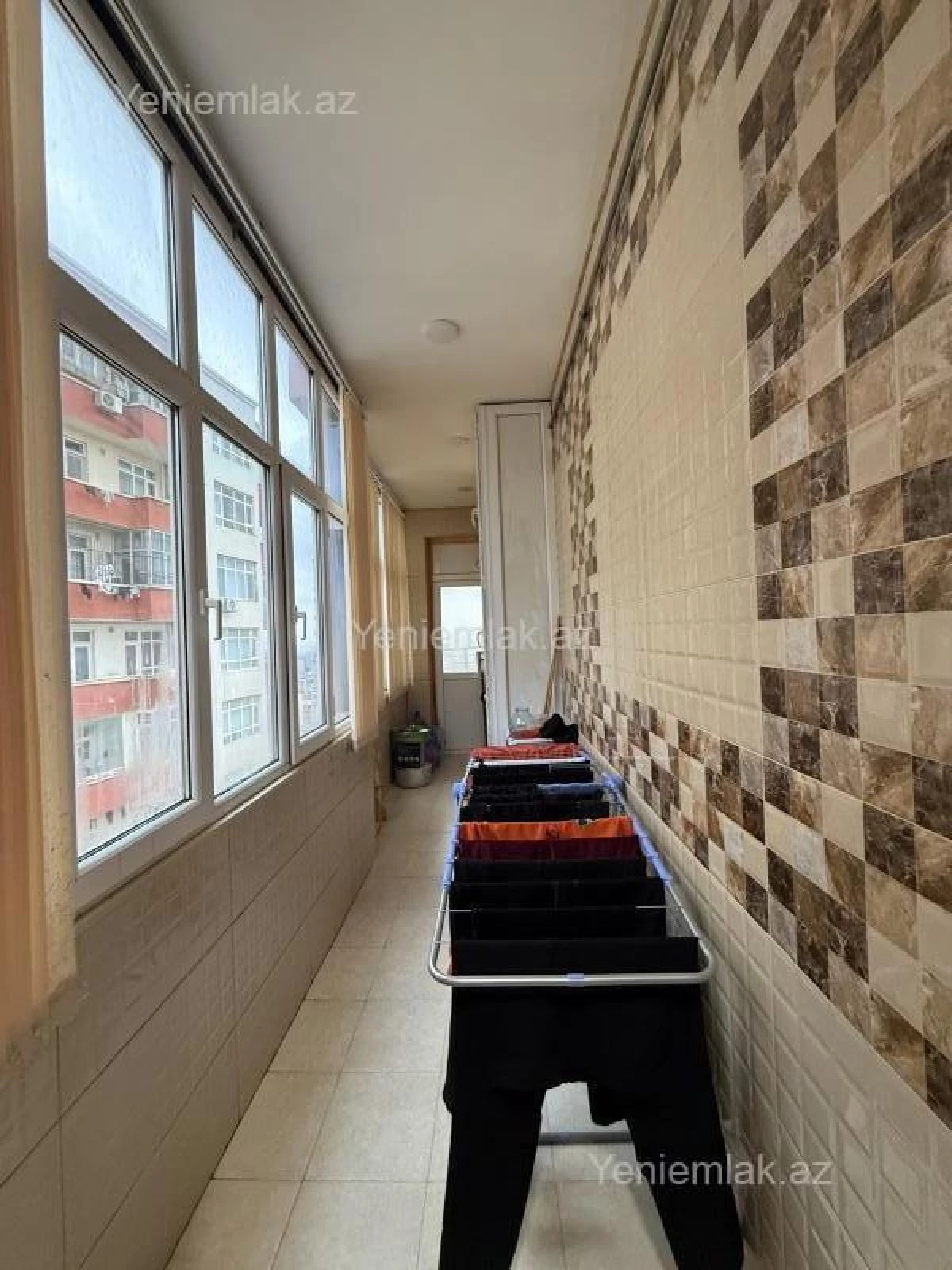 Satılır 3 otaqlı yeni tikili 130 m²