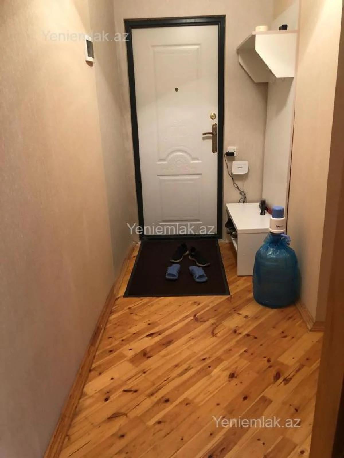 Satılır 2 otaqlı köhnə tikili 50 m²