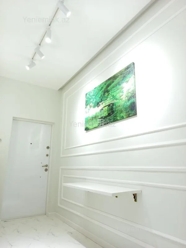 Satılır 2 otaqlı yeni tikili 55 m²