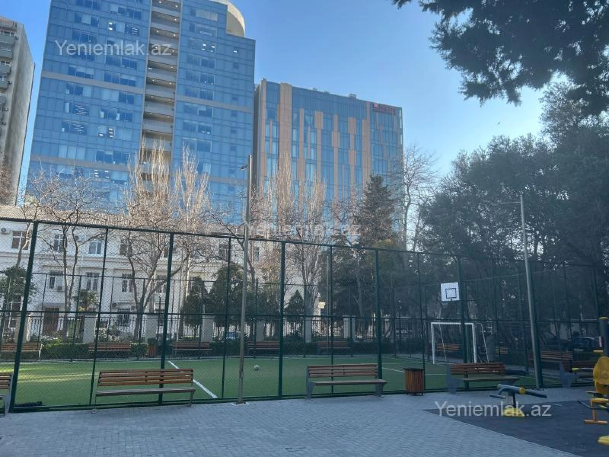 Satılır 2 otaqlı köhnə tikili 50 m²