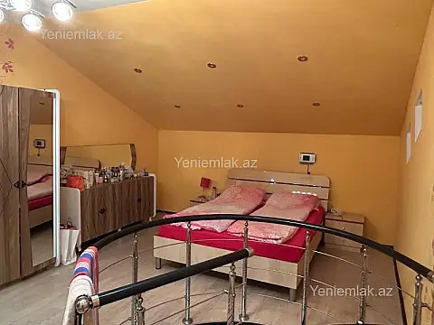 Satılır 2 otaqlı köhnə tikili 50 m²