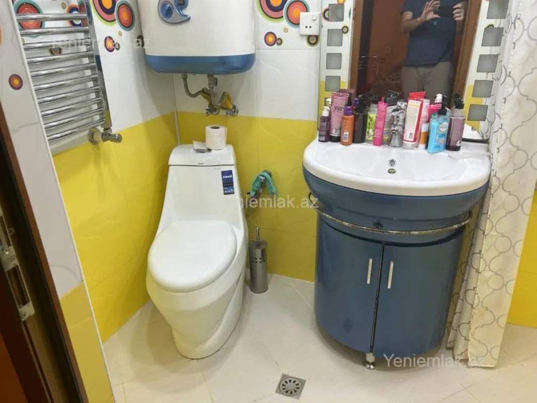 Satılır 2 otaqlı köhnə tikili 50 m²