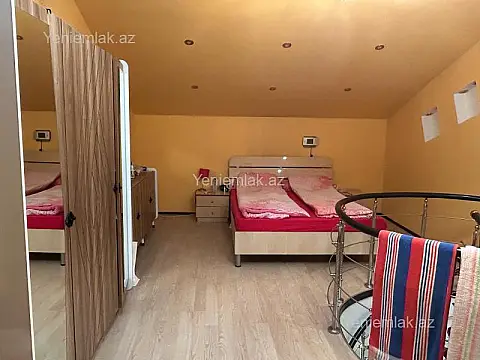 Satılır 2 otaqlı köhnə tikili 50 m²