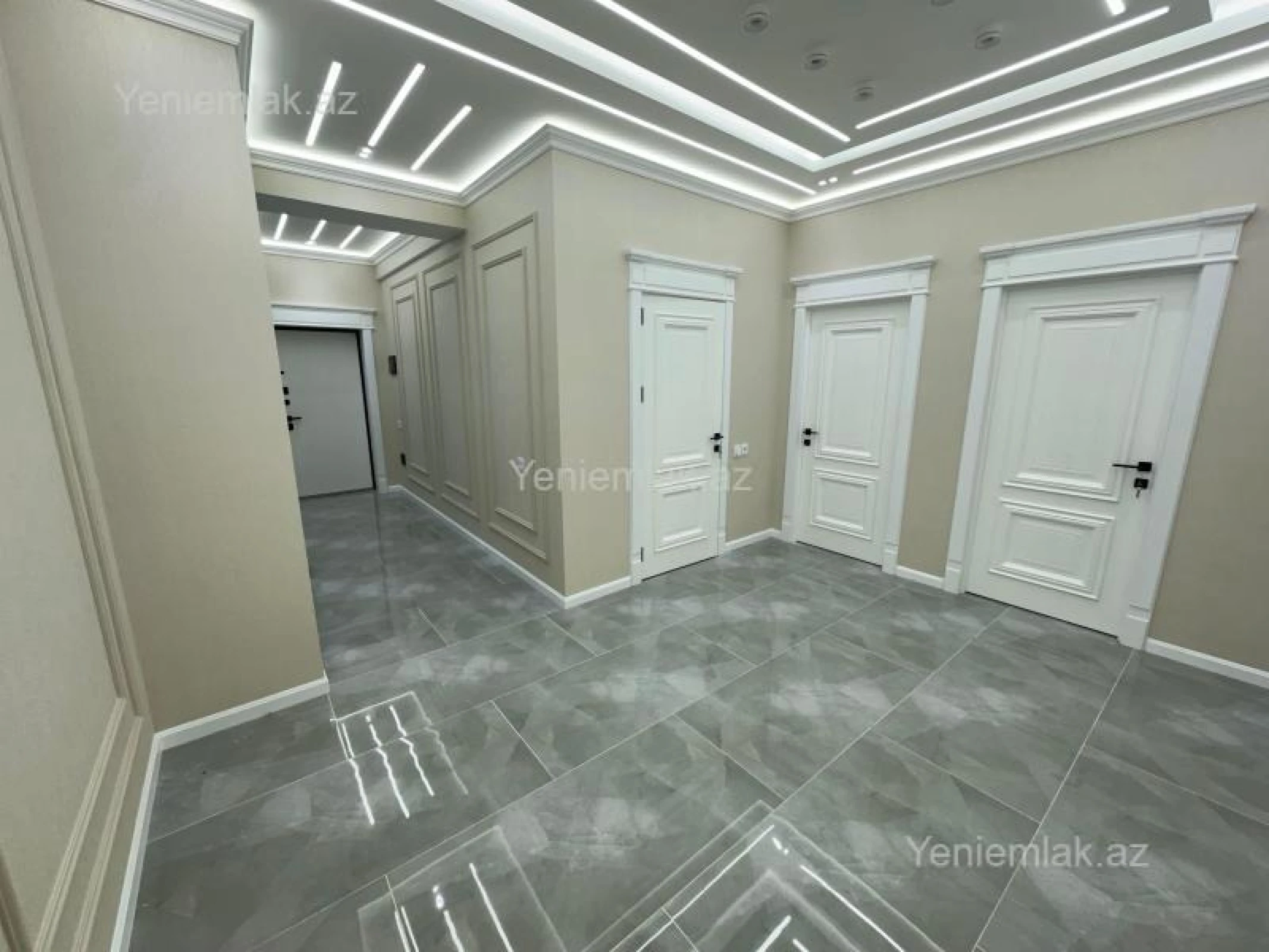 Satılır 4 otaqlı yeni tikili 137 m²