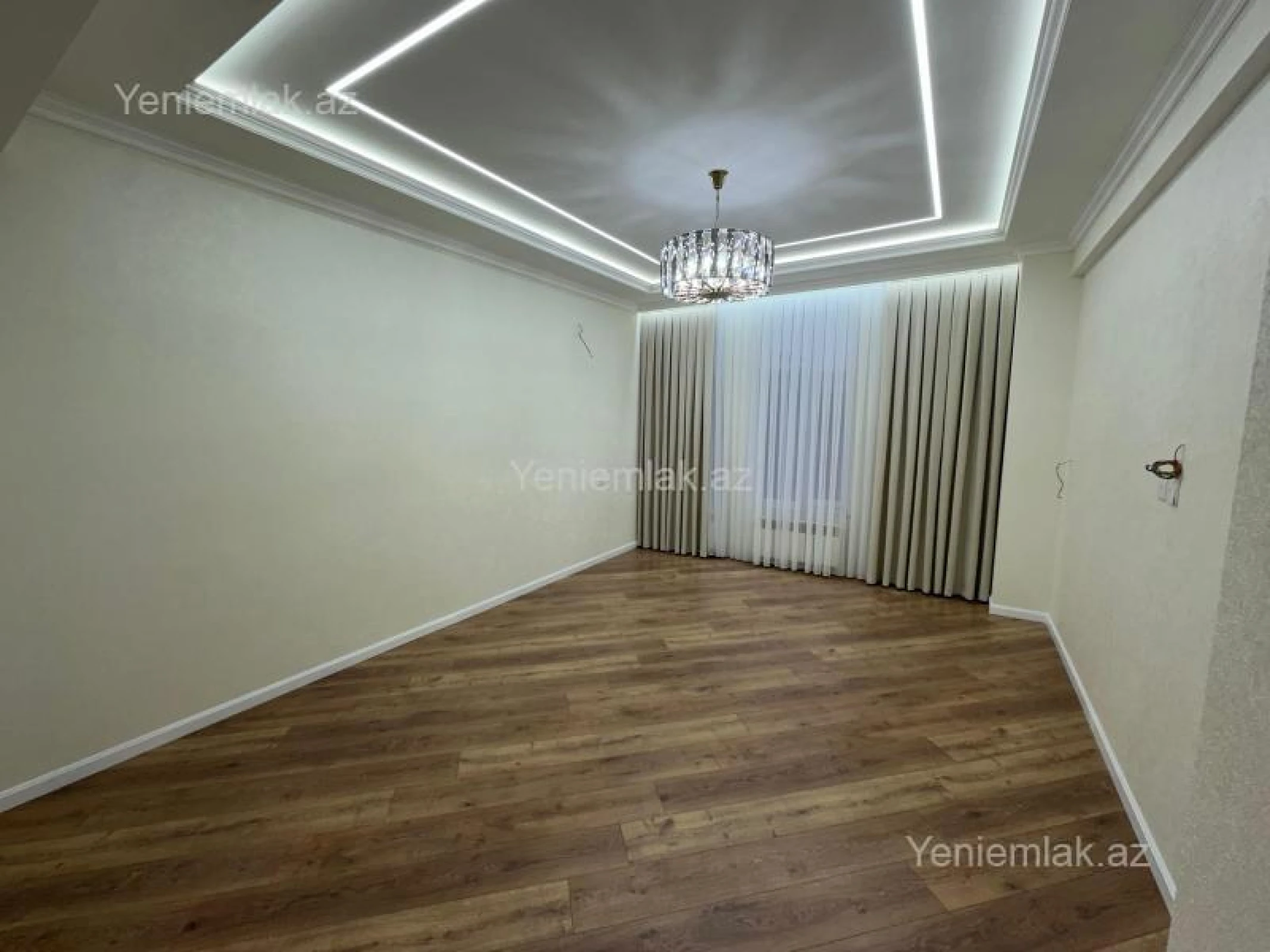 Satılır 4 otaqlı yeni tikili 137 m²