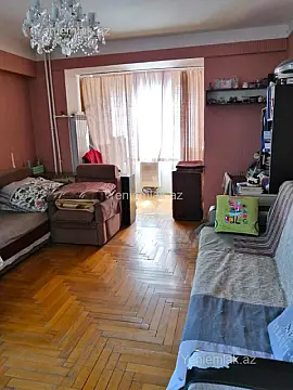 Satılır 3 otaqlı köhnə tikili 76 m²