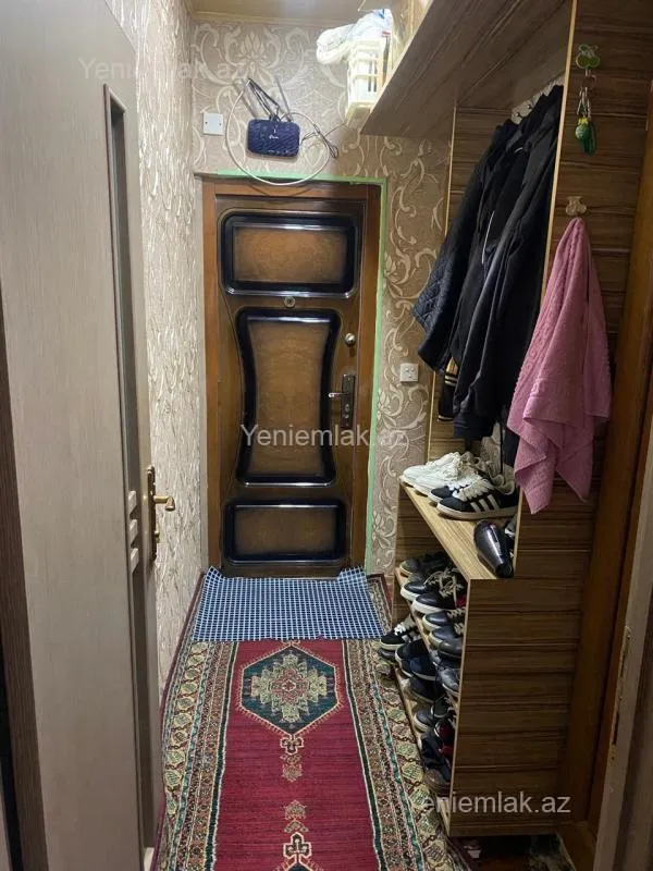 Satılır 3 otaqlı köhnə tikili 55 m²