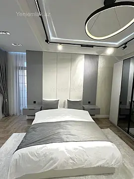 Satılır 3 otaqlı yeni tikili 100 m²