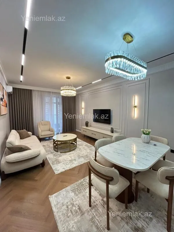 Satılır 3 otaqlı yeni tikili 110 m²