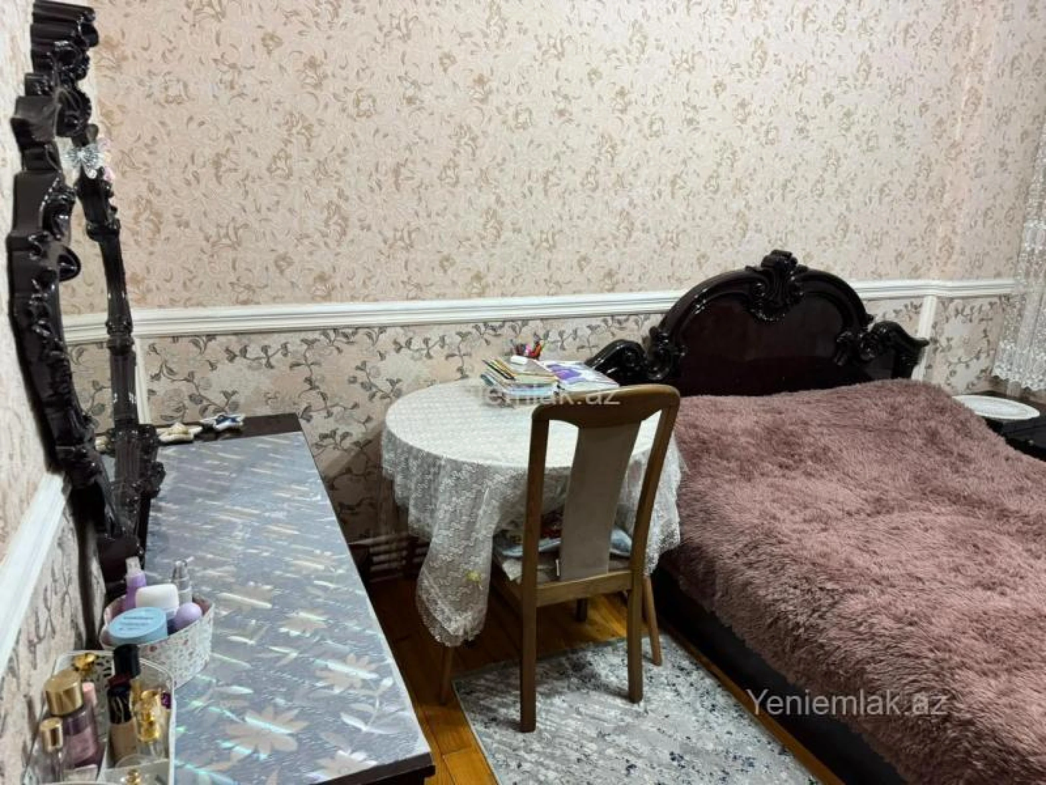 Satılır 2 otaqlı yeni tikili 60 m²