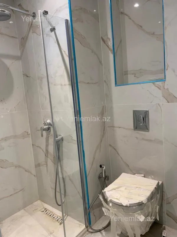 Satılır 3 otaqlı yeni tikili 82.03 m²