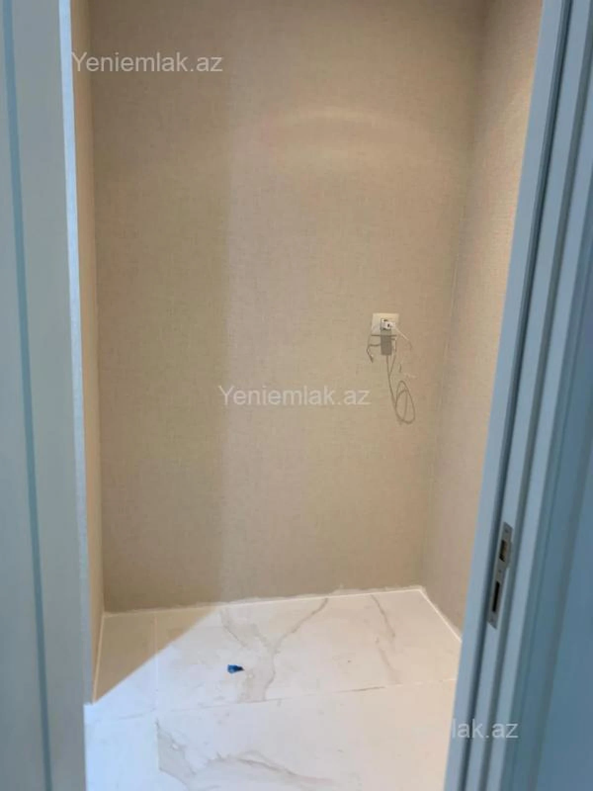 Satılır 3 otaqlı yeni tikili 82.03 m²