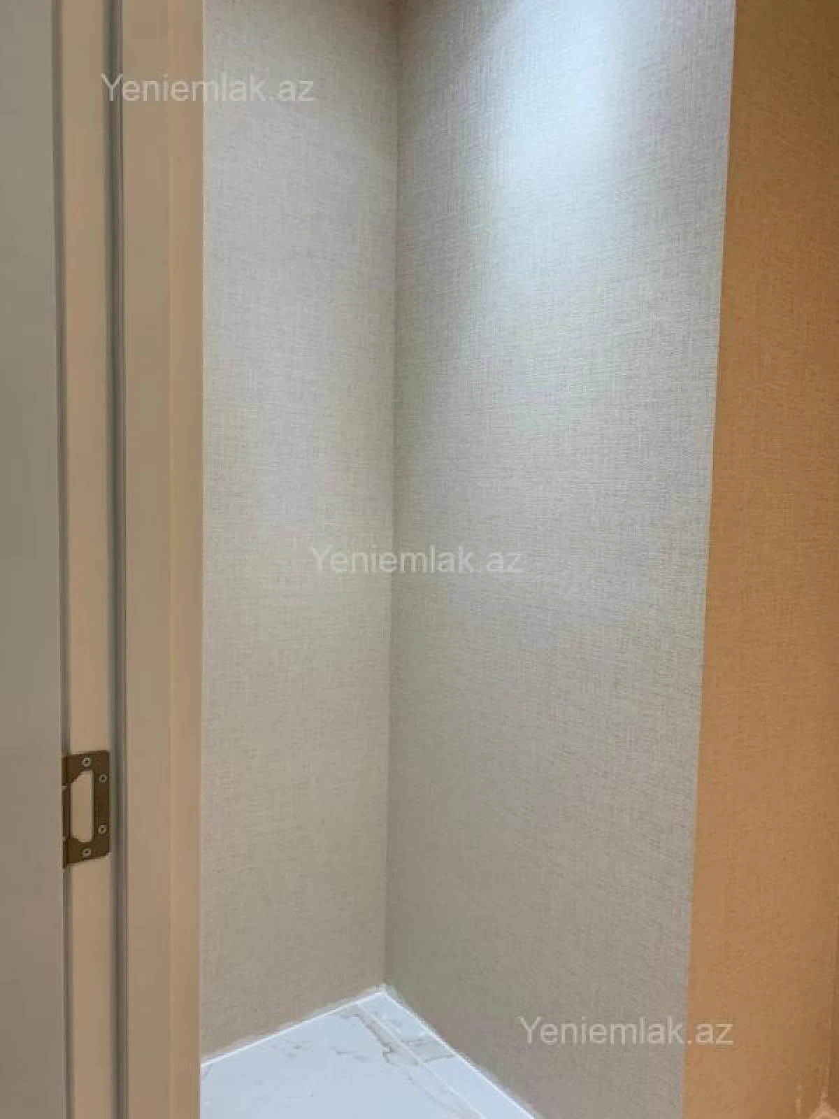 Satılır 3 otaqlı yeni tikili 82.03 m²