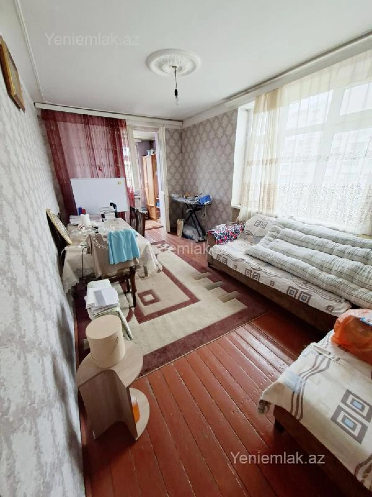 Satılır 2 otaqlı köhnə tikili 40 m²