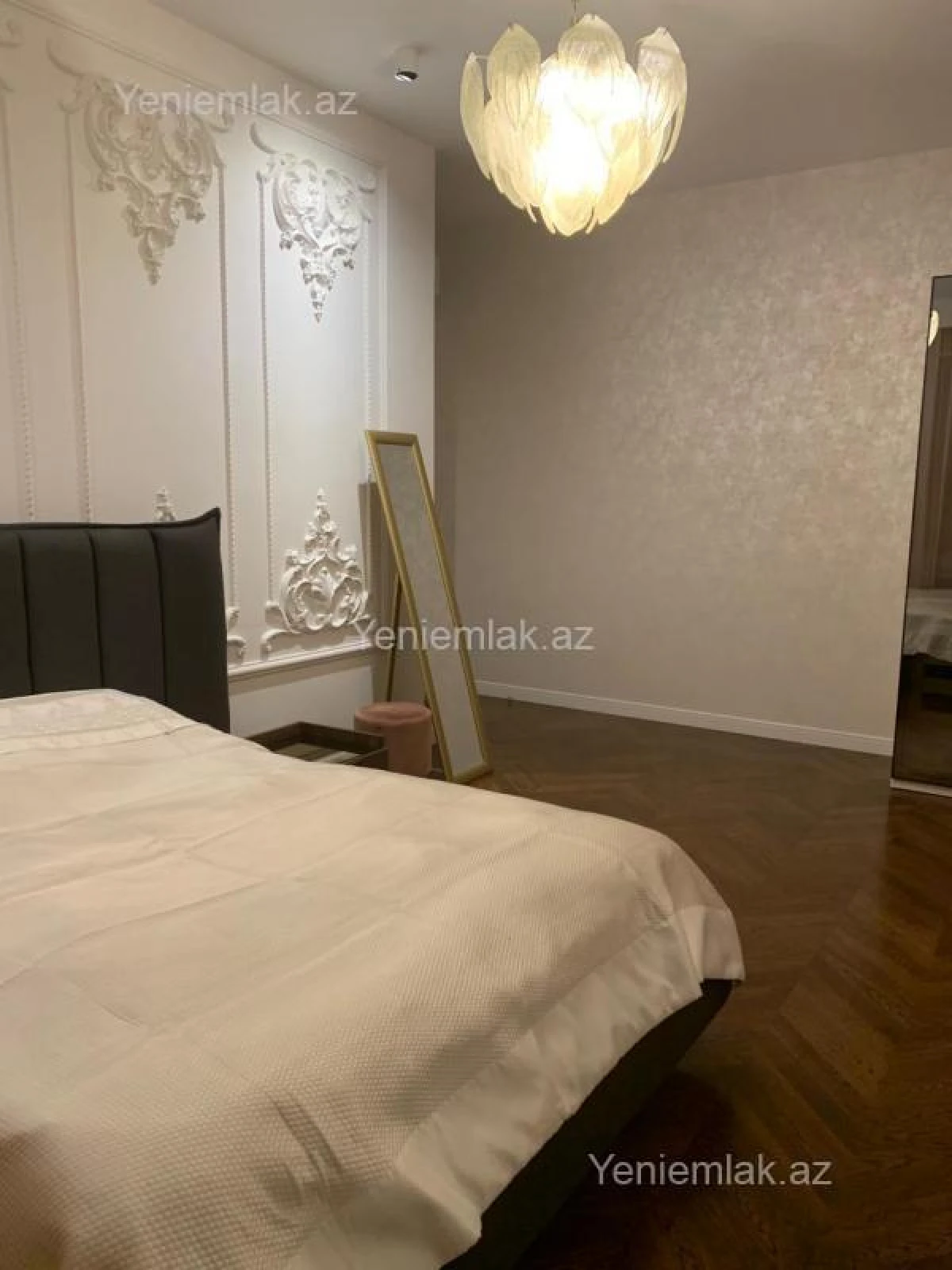 Satılır 3 otaqlı yeni tikili 110 m²