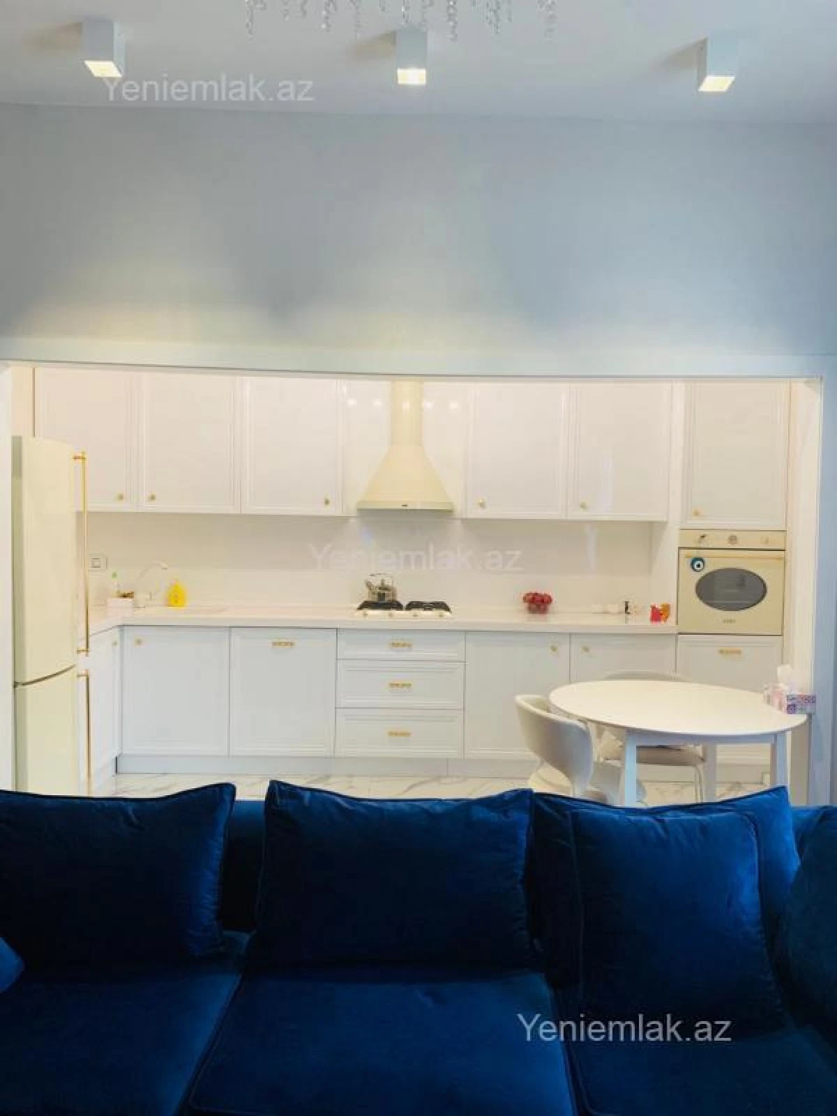 Satılır 3 otaqlı yeni tikili 110 m²