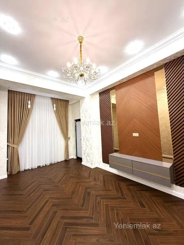 Satılır 2 otaqlı yeni tikili 75 m²