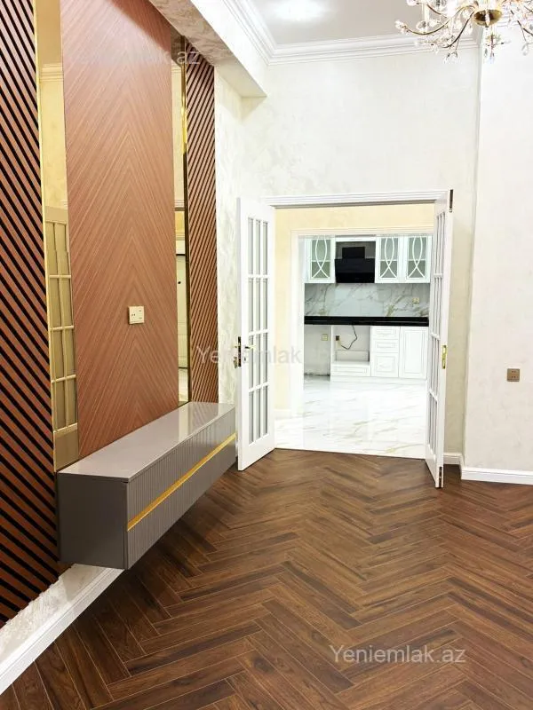 Satılır 2 otaqlı yeni tikili 75 m²