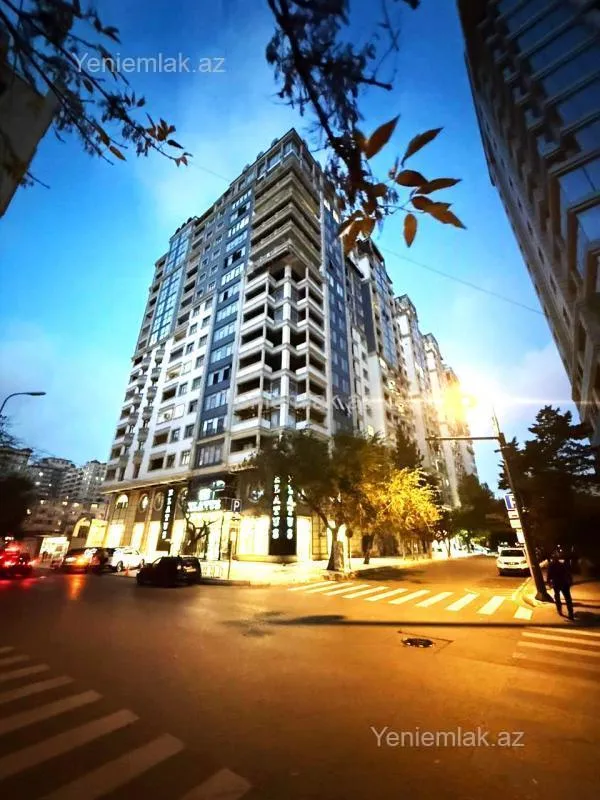 Satılır 2 otaqlı yeni tikili 75 m²