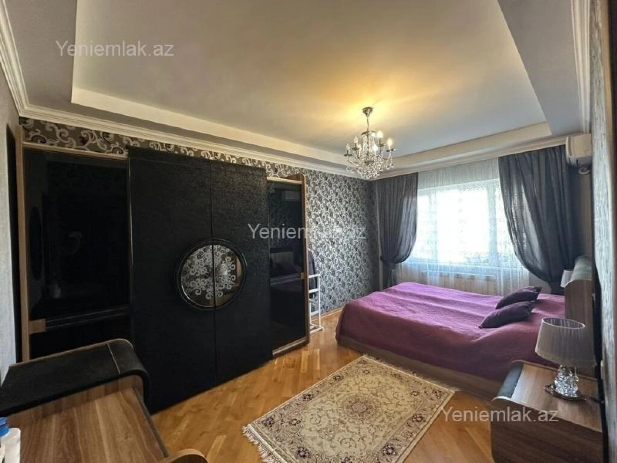 Satılır 4 otaqlı köhnə tikili 120 m²