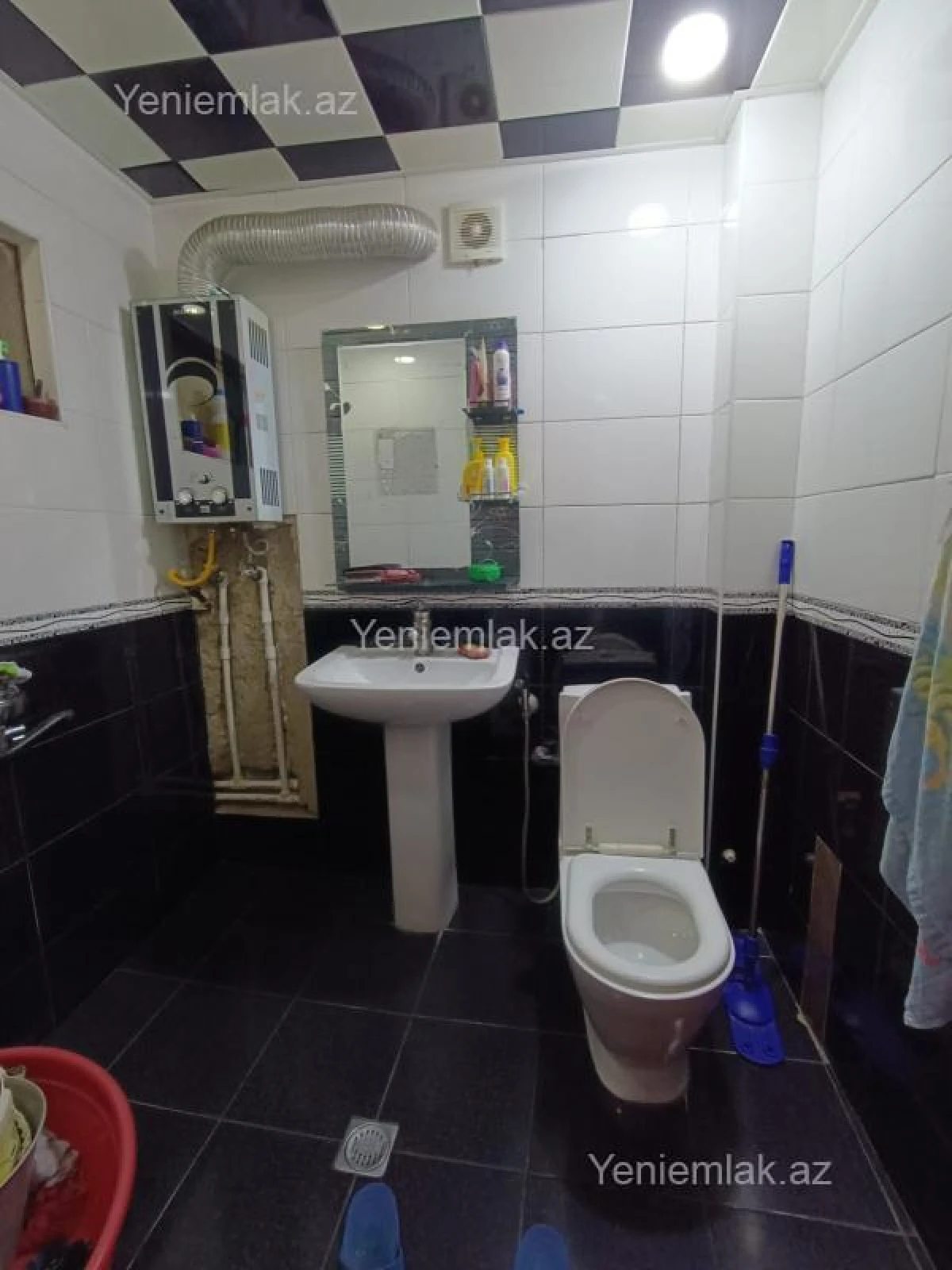 Satılır 3 otaqlı köhnə tikili 72 m²