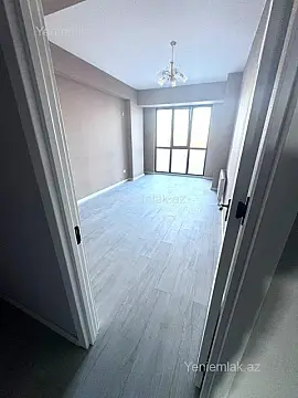 Satılır 3 otaqlı yeni tikili 105 m²
