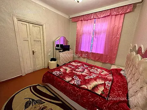 Satılır 2 otaqlı köhnə tikili 47 m²