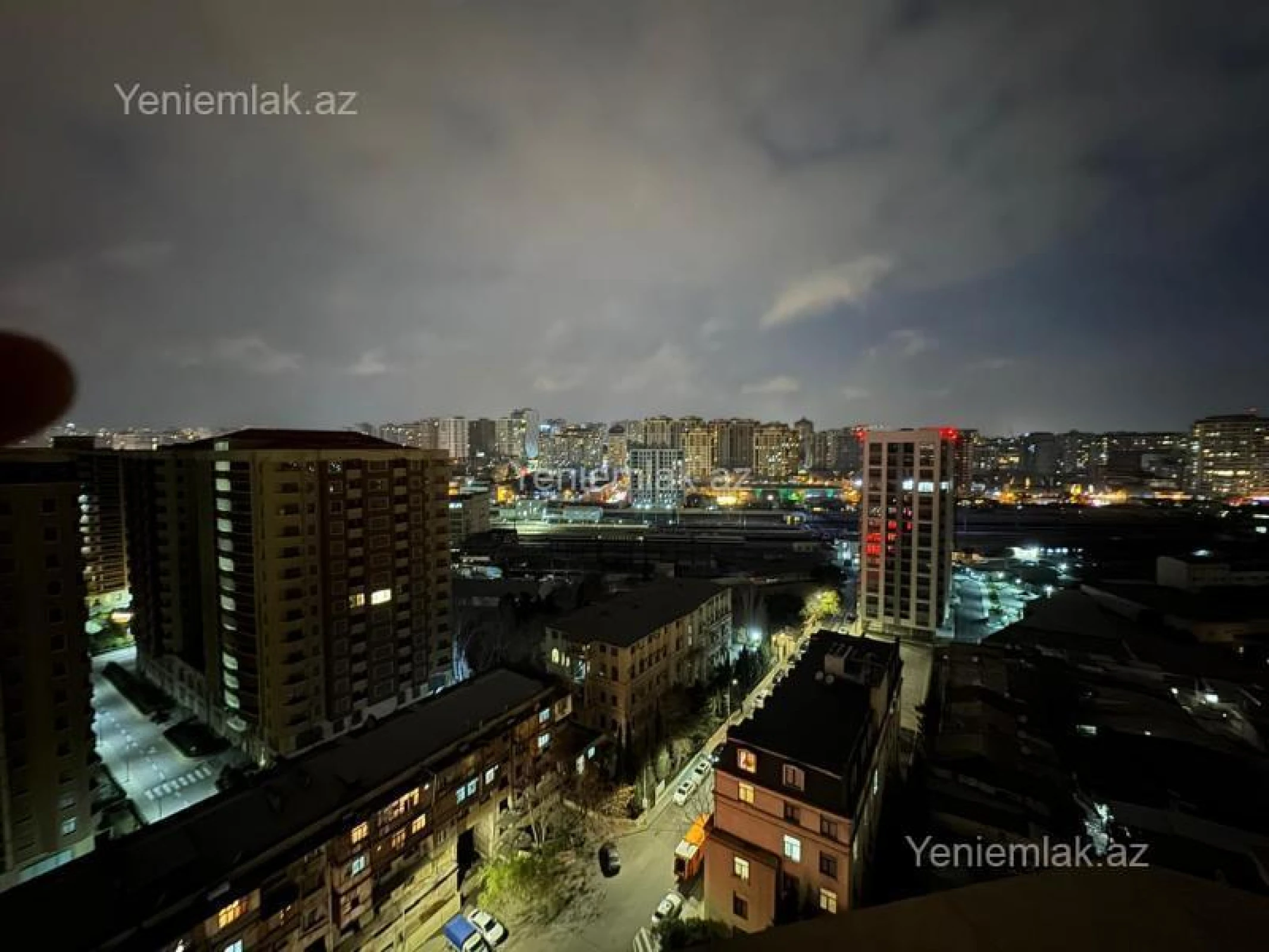 Satılır 4 otaqlı yeni tikili 175 m²