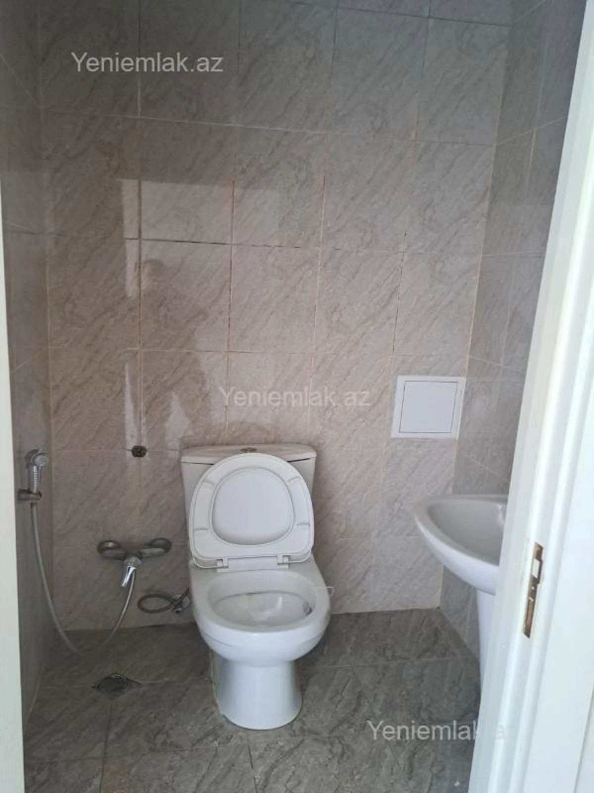 Satılır 3 otaqlı yeni tikili 90 m²