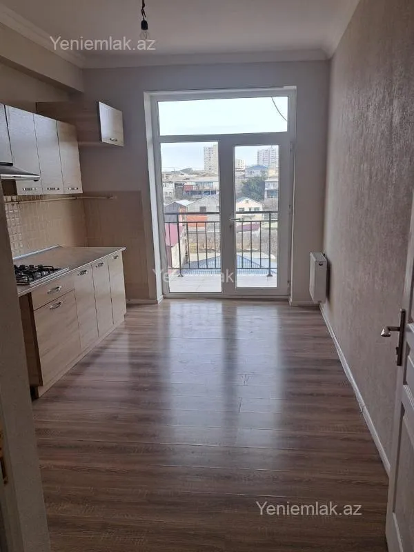 Satılır 3 otaqlı yeni tikili 90 m²