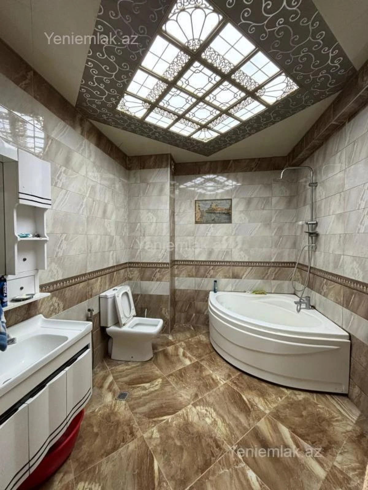 Satılır 4 otaqlı yeni tikili 192 m²